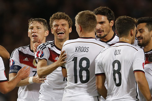 the thao trong nuoc quoc te diem tin ngay 892015