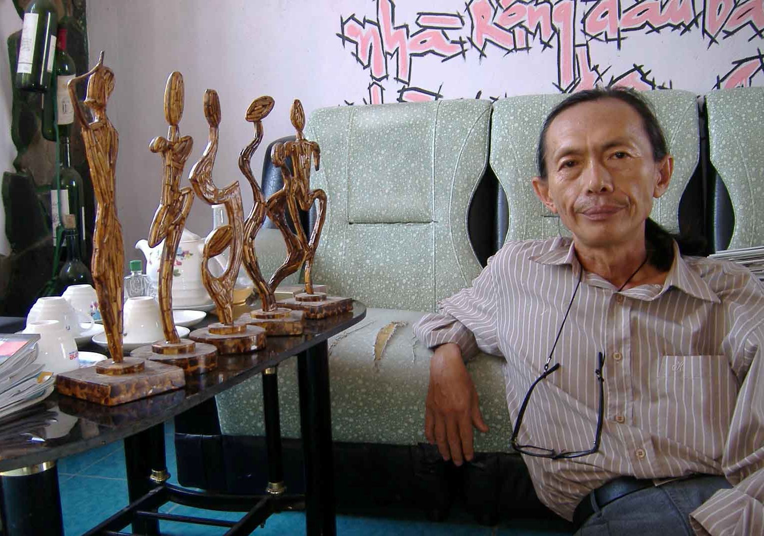 cau chuyen ky luc kho tin tu gao dua