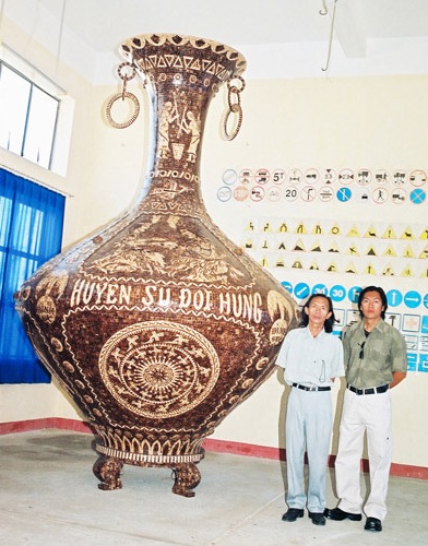 cau chuyen ky luc kho tin tu gao dua