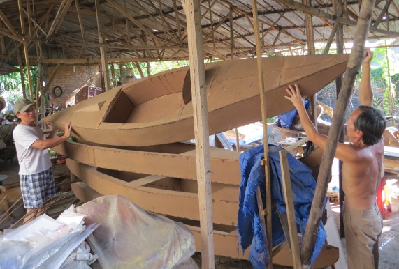 cau chuyen ky luc kho tin tu gao dua