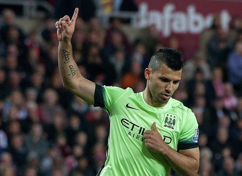 man city doi bom 4 1 vao luoi sunderland