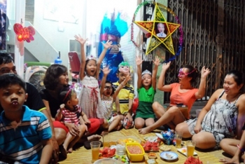 “Trung thu là lúc về bên gia đình”