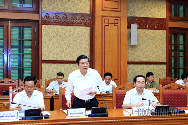 toan van thong bao ve phien hop thu 8 cua bcd tu ve phong chong tham nhung