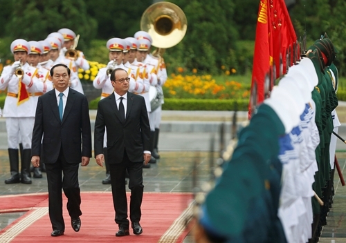 tong thong phap hoi dam voi chu tich nuoc tran dai quang