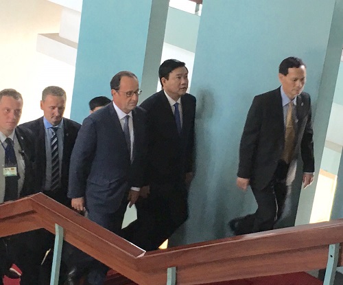 tong thong fran ois hollande ung ho viet nam gia nhap cac hiep dinh thuong mai