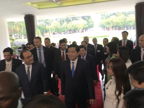 tong thong fran ois hollande ung ho viet nam gia nhap cac hiep dinh thuong mai