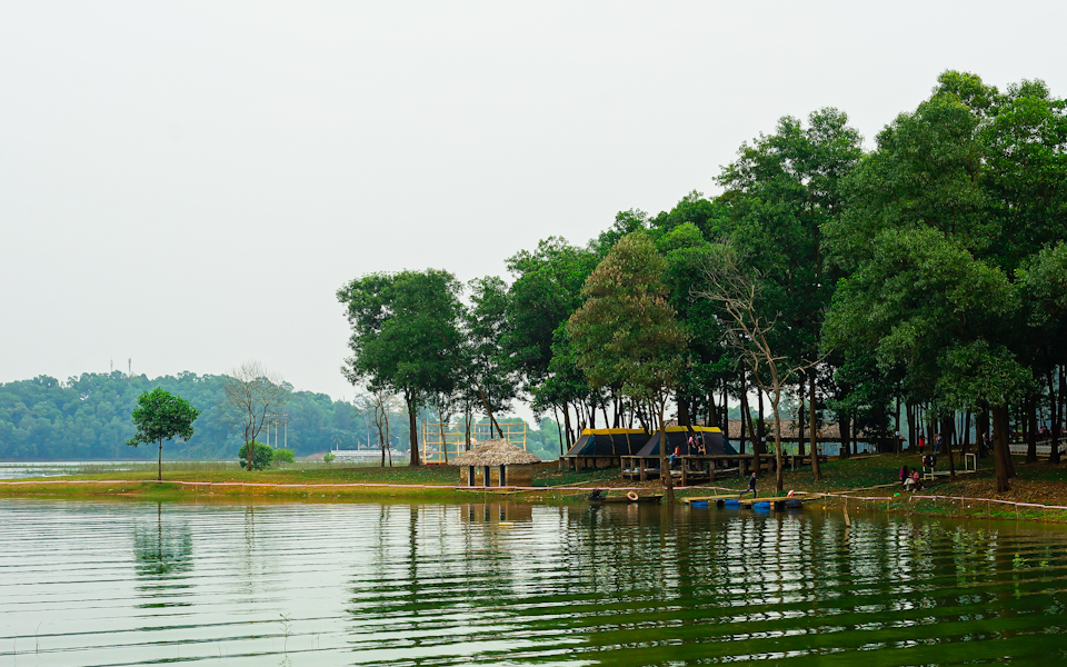 15 diem du lich gan ha noi thich hop de dua nhau di tron trong ngay