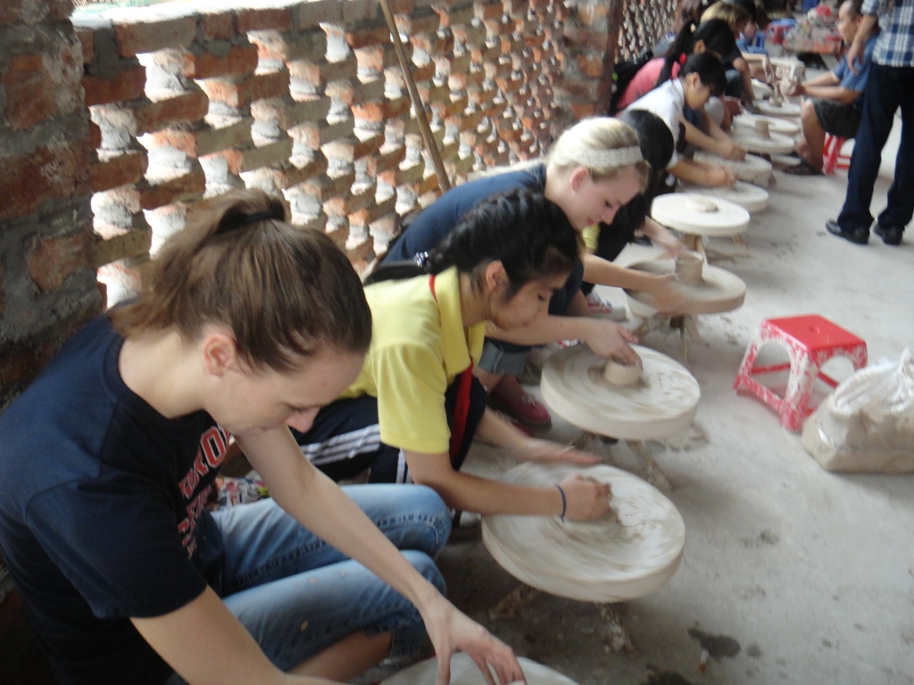 15 diem du lich gan ha noi thich hop de dua nhau di tron trong ngay