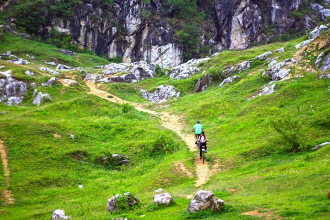 15 diem du lich gan ha noi thich hop de dua nhau di tron trong ngay