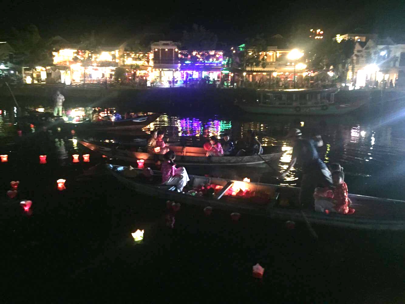 le hoi mat trang thap sang uoc mo thieu nhi viet nam 2016