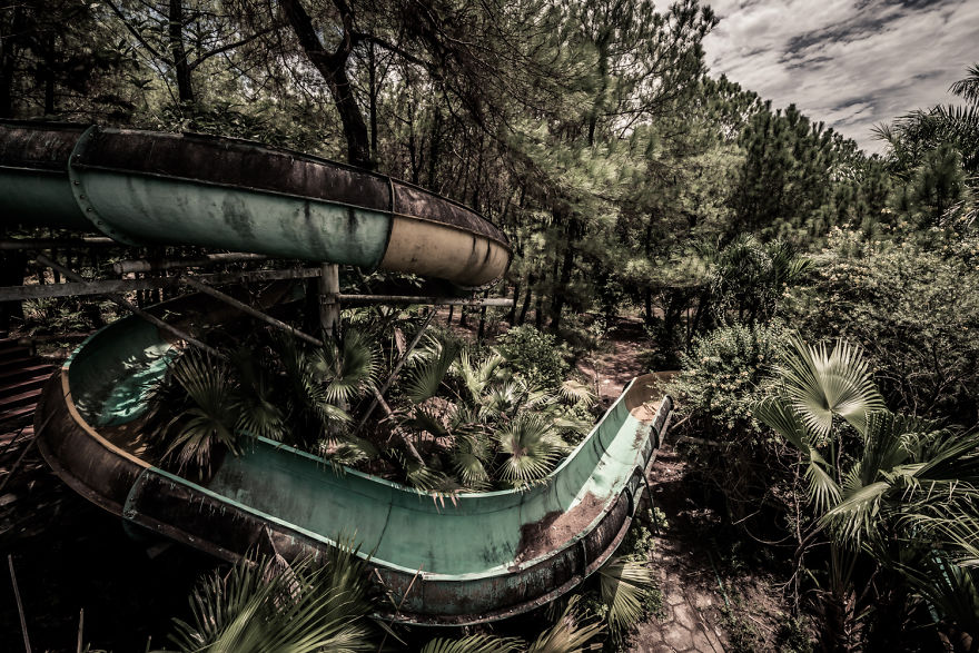 cong vien bo hoang o hue day ma mi trong mat du khach nuoc ngoai