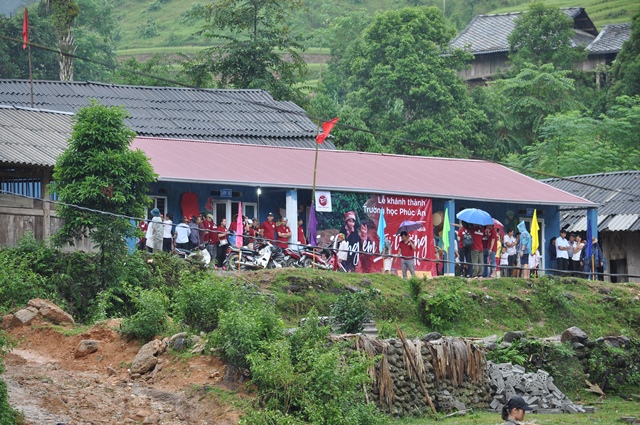 clb thien nguyen an phuc khanh thanh truong hoc tai ban lang vung cao ha giang