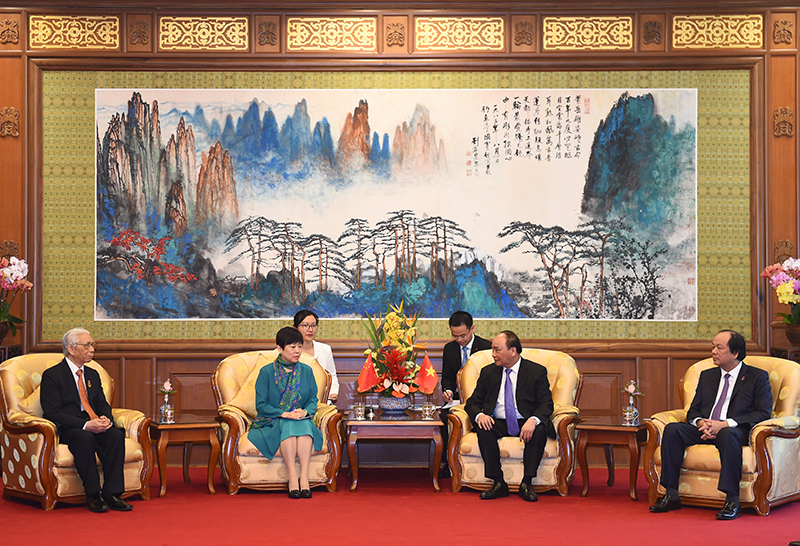 thu tuong tiep hoi huu nghi doi ngoai nhan dan trung quoc va hoi huu nghi trung viet