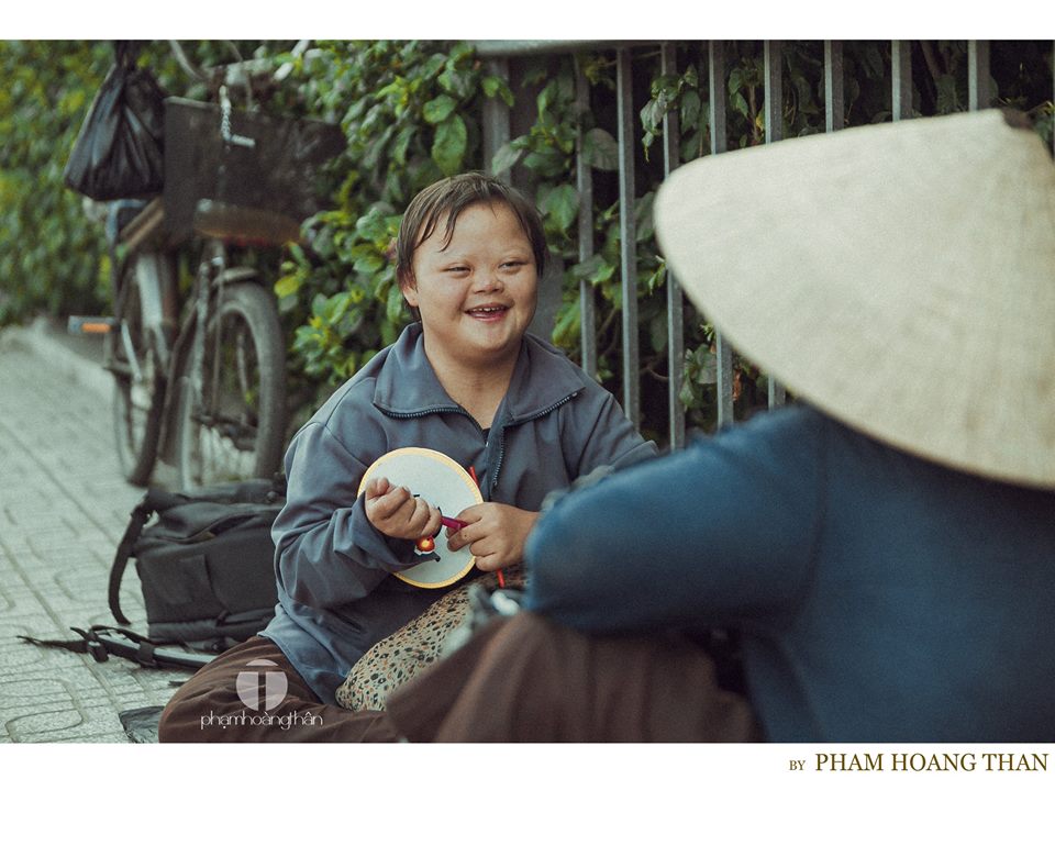 trung thu 2016 bo anh me oi con lon roi chiem chon trai tim cua doc gia