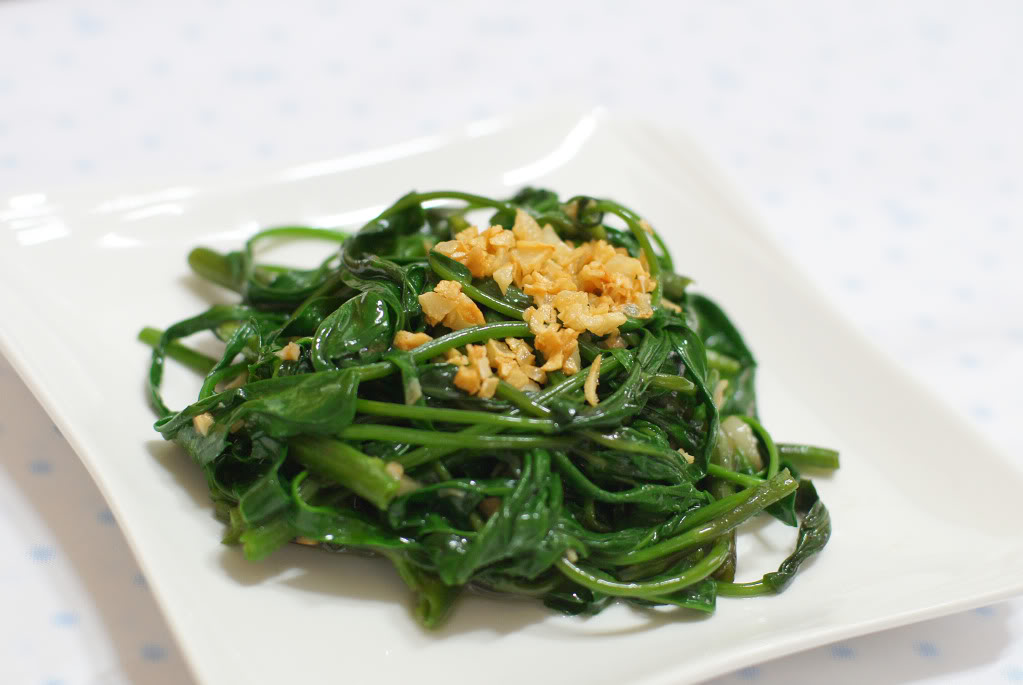 rau muong tri tao bon