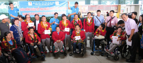 doan the thao khuyet tat viet nam tro ve trong vinh quang