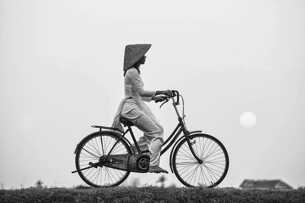 ta ao dai viet nam dep me hoac duoi ong kinh nhiep anh gia phap