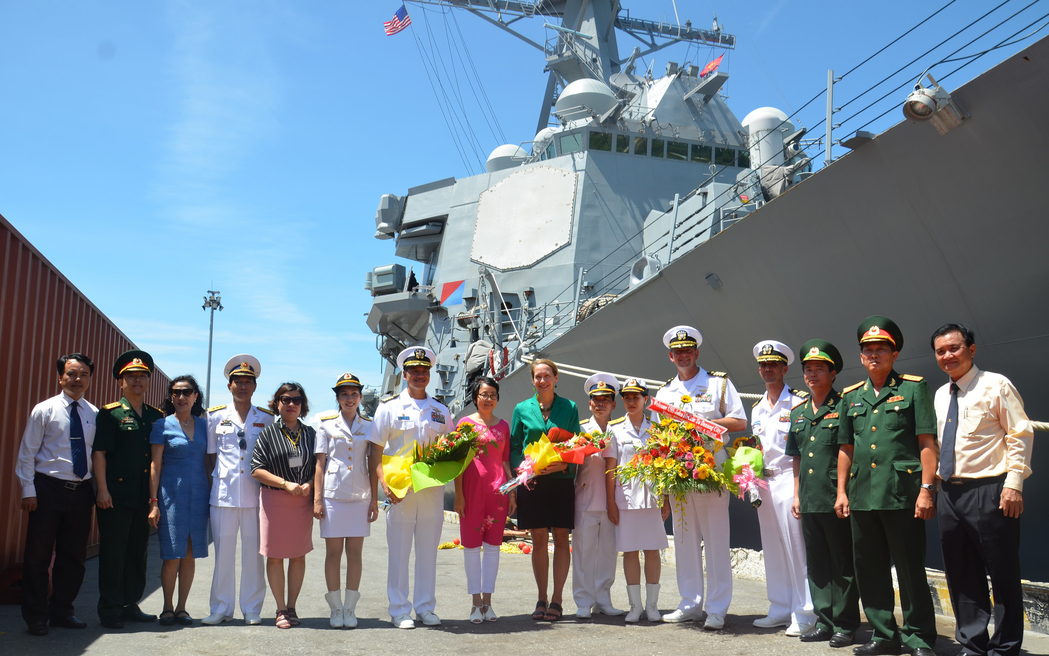 hoat dong giao luu hai quan thuong nien lan thu 7 nea bat dau tai da nang