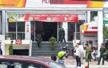 vu cuop ngan hang o dong nai doi tuong dung bom tu tao uy hiep nhan vien