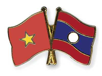vun dap va phat trien moi quan he huu nghi dac biet viet nam lao