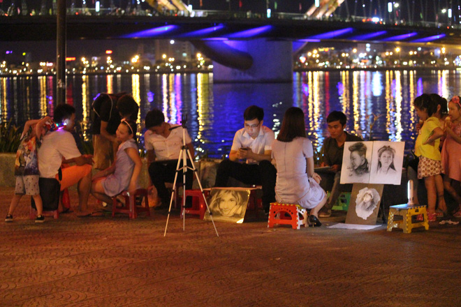 chum anh gioi tre khap moi mien hao huc dao pho dem quoc khanh 29