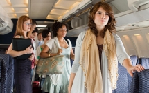 len ke hoach bo het ghe cho hanh khach dung tren may bay hang hang khong bi chi trich du doi