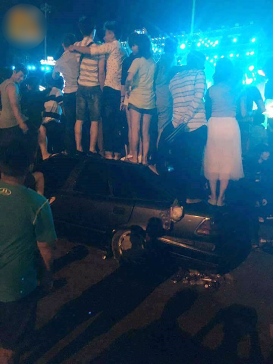 hanh dong gay nhieu nhuc nhoi cua nhom thanh nien trong ngay le