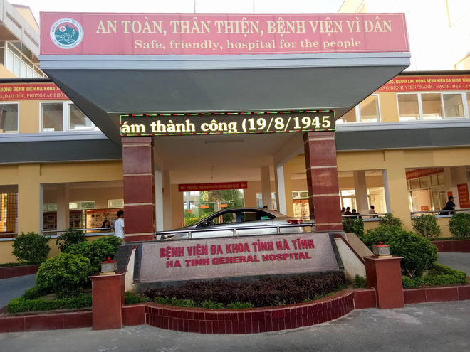 ha tinh san phu len con co giat va tu vong dot ngot o benh vien sau khi sinh mo