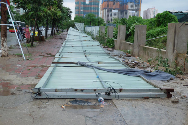 nguoi dan tu cac tinh do ve thu do chat vat di chuyen trong mua lon sau ki nghi le keo dai