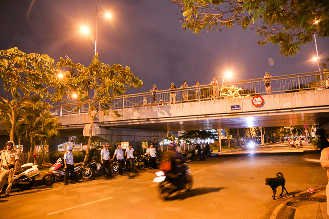 nu to truong do thi bi de xuat dieu chuyen chuc vu vi de quan cafe tai lan chiem via he sai gon