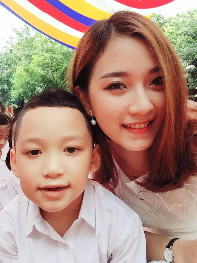 co giao tieu hoc dep nhat mang xa hoi lai khuay dao facebook hom nay voi nhung buc anh xinh lung linh