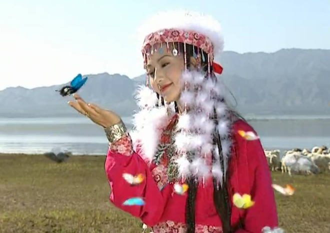 than the doi thuc cua ham huong phi tan duoc vua can long sung ai het muc trong hoan chau cach cach