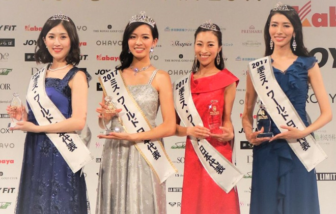 vua dang quang tan hoa hau nhat ban da bi che len che xuong
