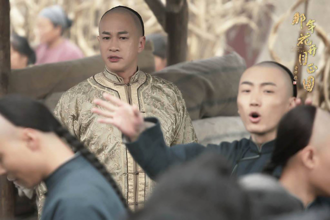 vua tung tin ha nhuan dong chet giua phim fan doi dot nha bien kich nam ay hoa no