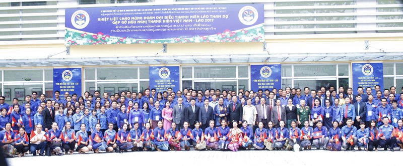 500 thanh nien tieu bieu viet nam lao ket noi tinh huu nghi hai nuoc