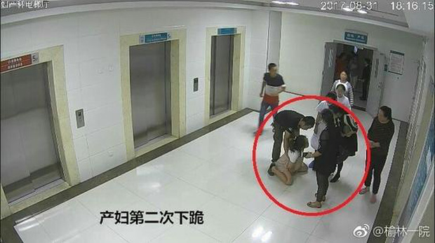 video truoc khi nhay lau tu tu san phu tung hai lan quy xuong de cau xin gia dinh cho sinh mo
