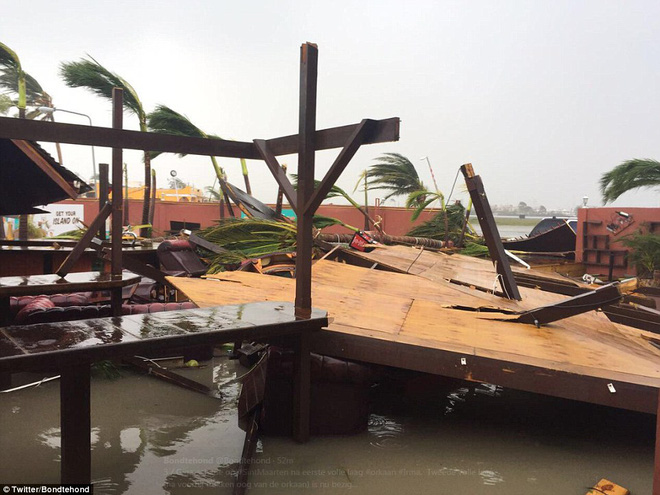 khu vuc caribbe hoang tan khi bao irma do bo nhieu hon dao gan nhu bi pha huy hoan toan