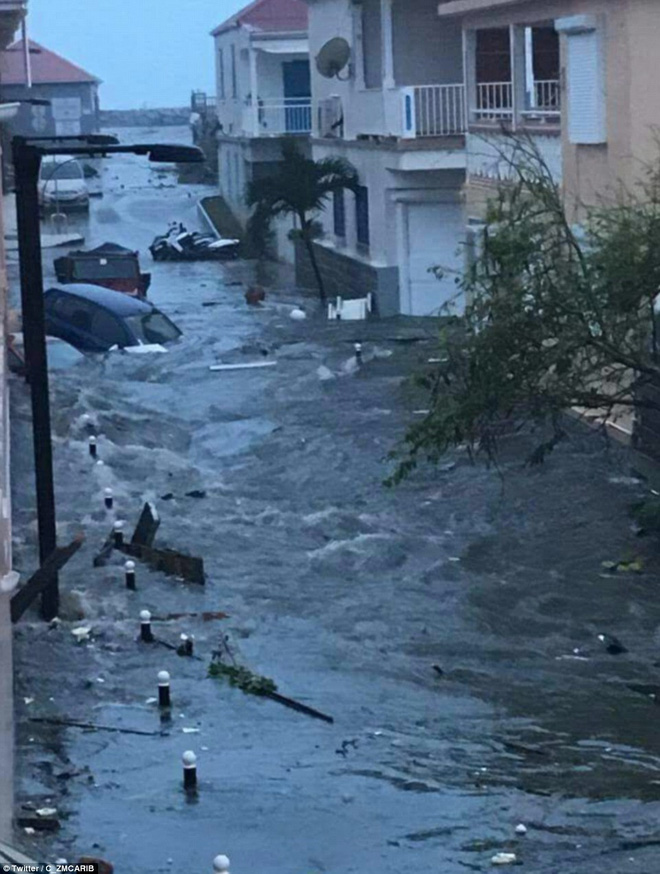 khu vuc caribbe hoang tan khi bao irma do bo nhieu hon dao gan nhu bi pha huy hoan toan