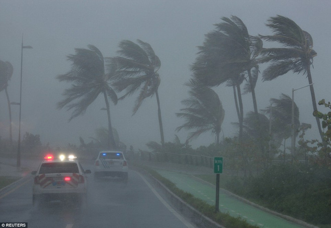 khu vuc caribbe hoang tan khi bao irma do bo nhieu hon dao gan nhu bi pha huy hoan toan