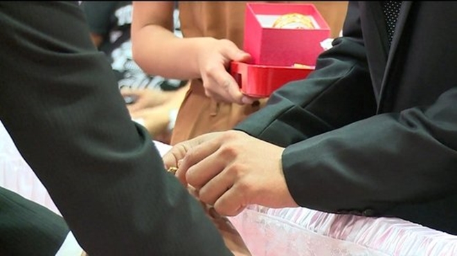 hon the dang mang thai qua doi vi tai nan giao thong nguoi dan ong chung tinh bien le vieng thanh buoi le dinh hon