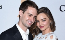 miranda kerr biet cach chieu chong the nay bao sao ty phu khong me man