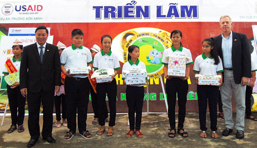 hoa ky ho tro quang nam 24 trieu usd bao ton voi