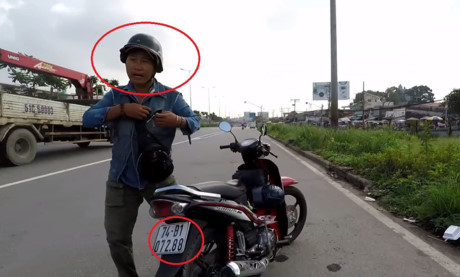 csgt noi gi ve nguoi dan ong la mat xuat hien de doa thanh nien quay clip