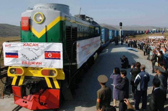 ngoai nga va tq trieu tien con nhung nguoi ban quan trong nao