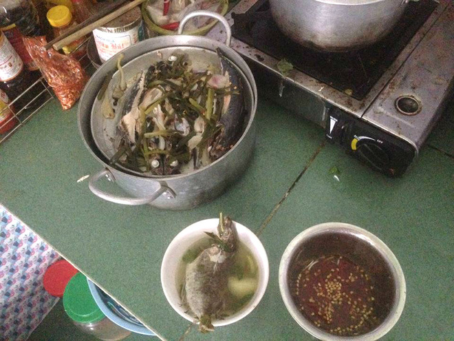 bi ban trai che vi nau nuong khong giong ai co nang mach de chi em benh nao ngo ket qua that don dau