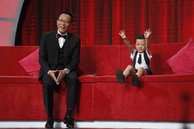 little big shots ban viet ngo ngang truoc ca u be 5 tuo i nha n bie t duo c quo c ky cu a 50 quo c gia tren the gio i
