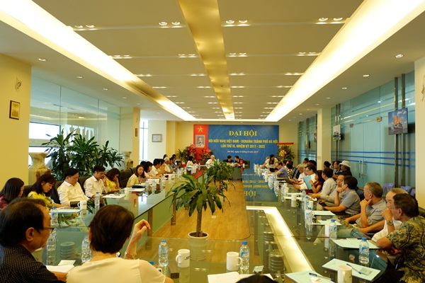 18 uy vien duoc bau vao ban chap hanh hoi huu nghi viet nam ucraina thanh pho ha noi khoa iii