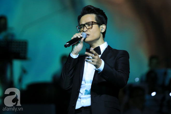 ha anh tua n dep lang tu song ca cung vu cat tuong khien fan guc nga
