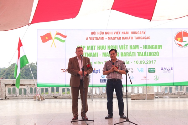 600 dai bieu tham du gap mat huu nghi viet nam hungary tai ha noi