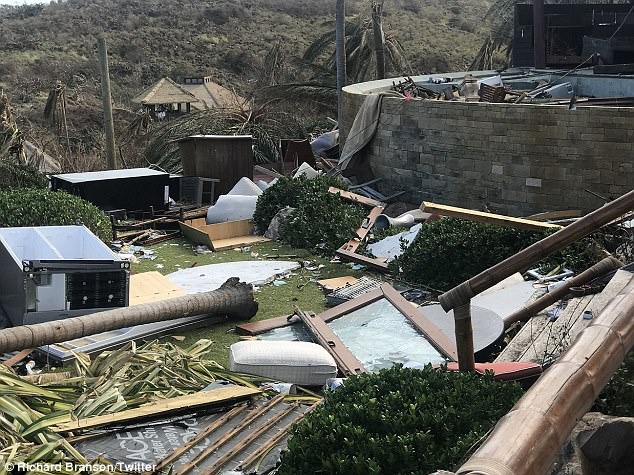 quan dao tu nhan cua ty phu richard branson tan hoang sau sieu bao irma